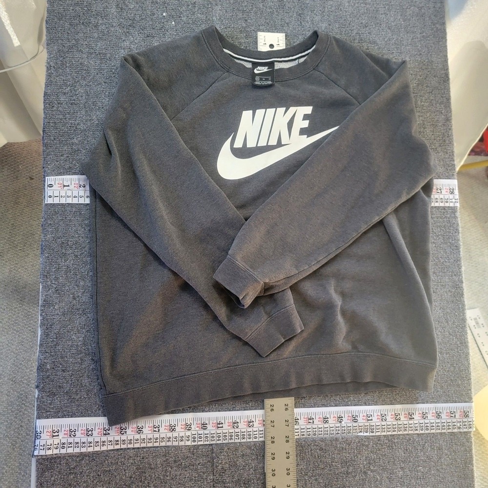 Nike Mens XL Gray Crewneck Sweatshirt Logo Graphic Pullover Casual
